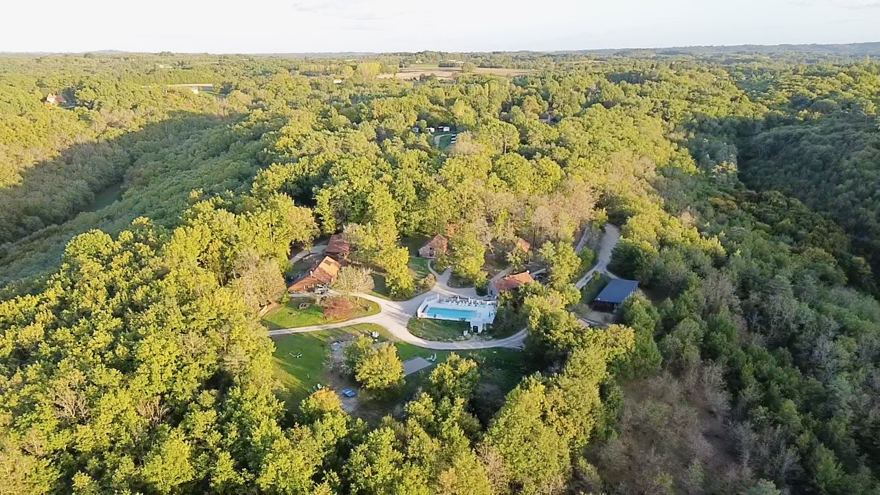 Village vacances Dordogne : L’Expérience Ultime en 7 Gîtes