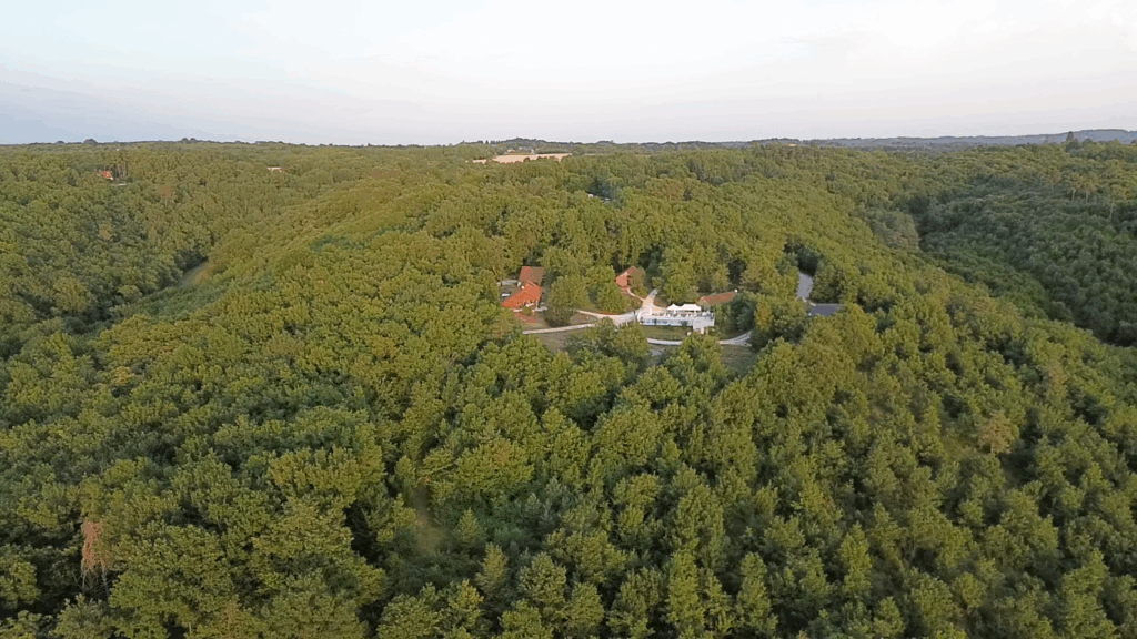 gite proche chateaux dordogne