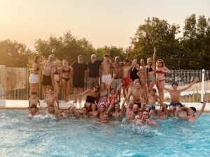 Gîte de groupe avec piscine Dordogne 