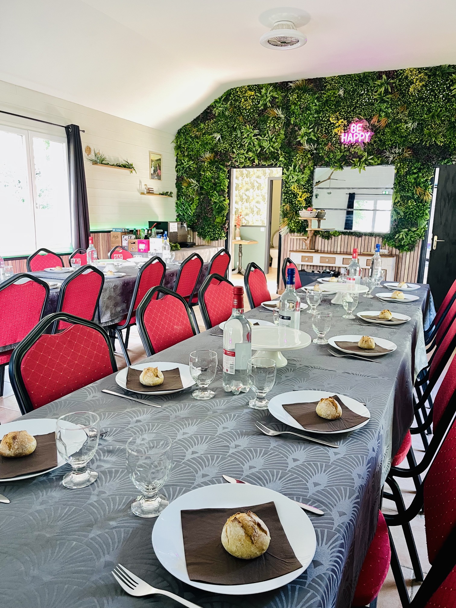 Salle de réception principale - Vue 1